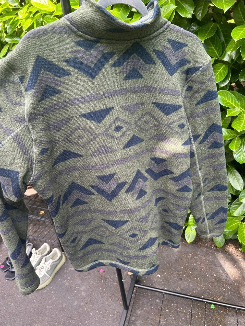 The North Face Olive & Navy Patterned Half-Zip Fleece